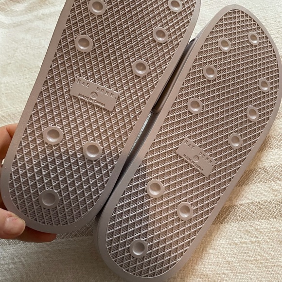 SOLD Rae Dunn Slides - Picture 4 of 5